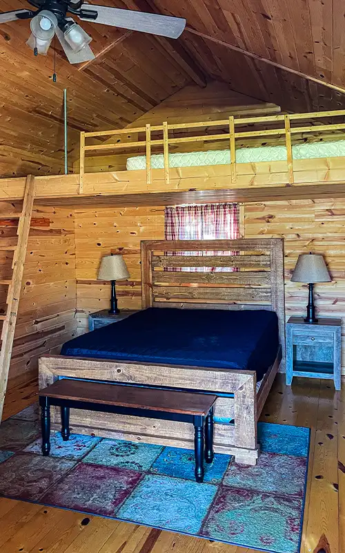 sleeping cabin at Whistler Gulch